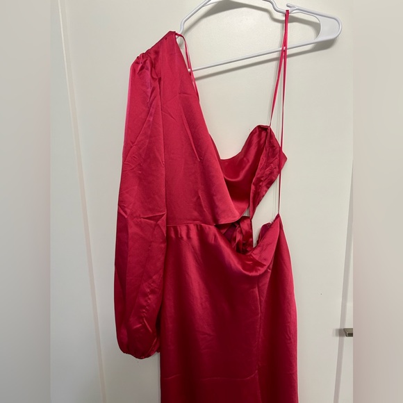 Worn Once Mittoshop One-Sleeve Satin Maxi Dress - Picture 7 of 9